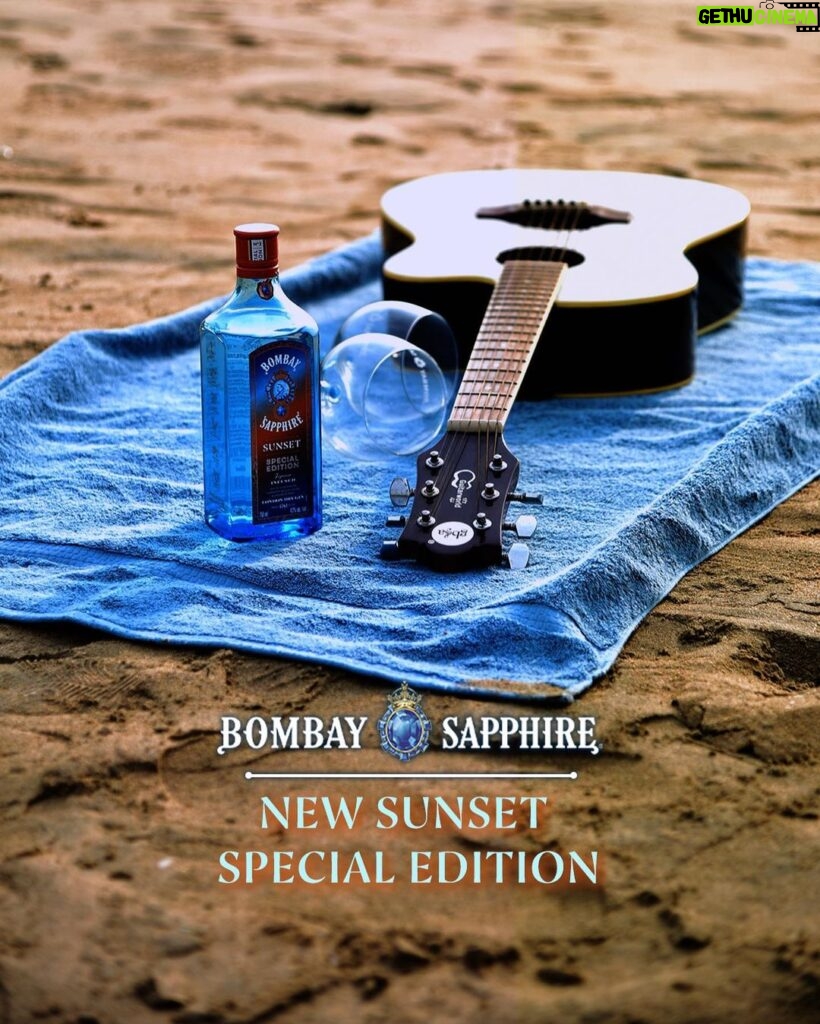 Nikhil D'Souza Instagram - A magical track that transports you to a completely different world where time ceases to stop - That’s how special ‘Sham Sunset Edition’ is for me! Inspired by the mesmerizing sunset, this experience has been a celebration of a lifetime. Here's a glimpse of my favorite moments with Bombay Sapphire's Sunset Edition & my buddies for life @jimsarbhforreal & @sabazad It's these little moments that make life more magical & worthwhile 🌈💕 #BombaySapphire #StirCreativity @bombaysapphire @onlymuchlouder Styled by @drashtidantara / Hair @zidosalon / Make up @zahabia