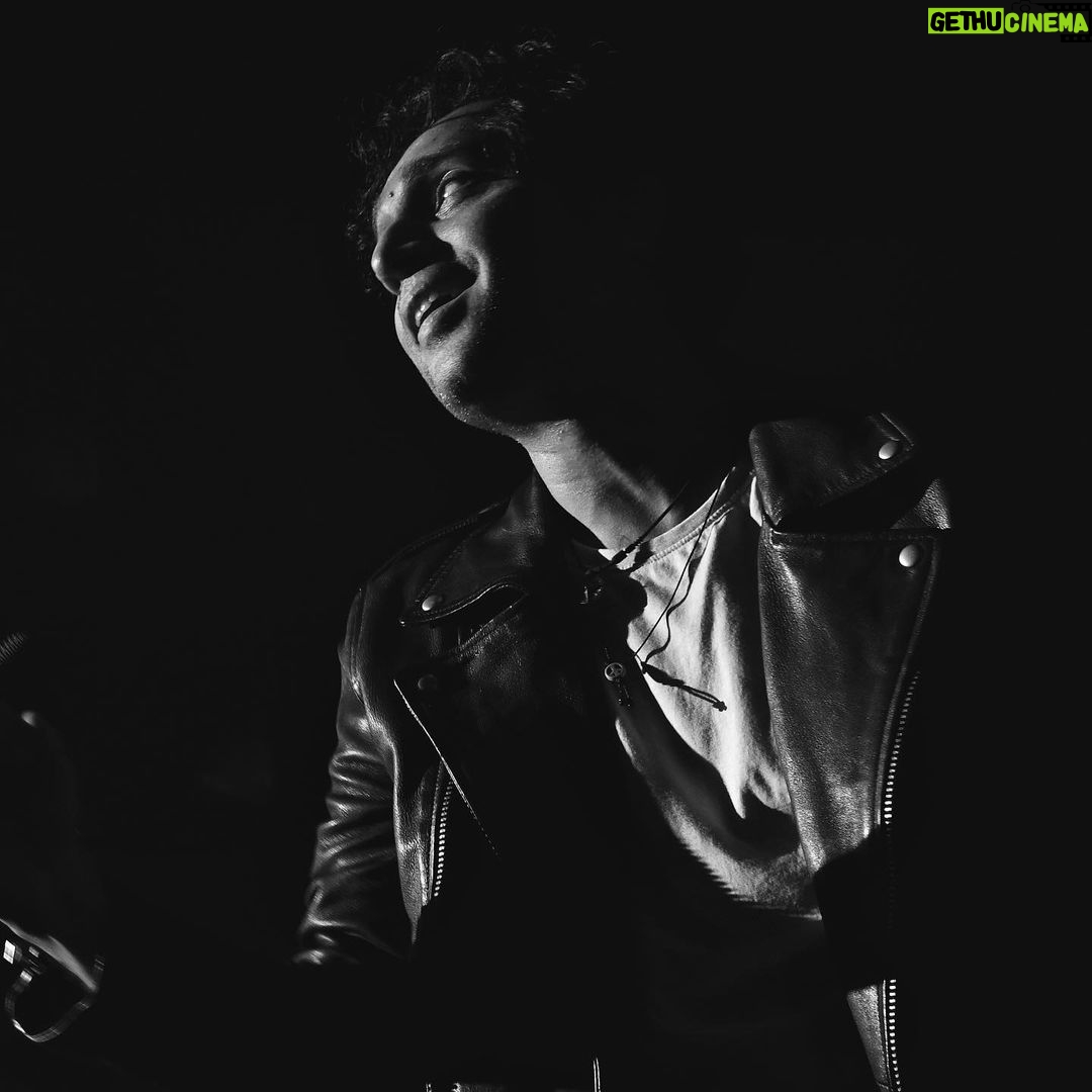 Nikhil D'Souza Instagram - I love what I do. I really do. Thank you guys for letting me do it. There’s too many Do’s in this caption. Photos by @capturerbeau Gig: @iitbombay.moodi / 27th Dec ‘22 (Other band members not seen in these photos are @ox7gen @nate08music @crehyl @chinmayharshe and big thanks @hrishiiravi for the fab lighting work)