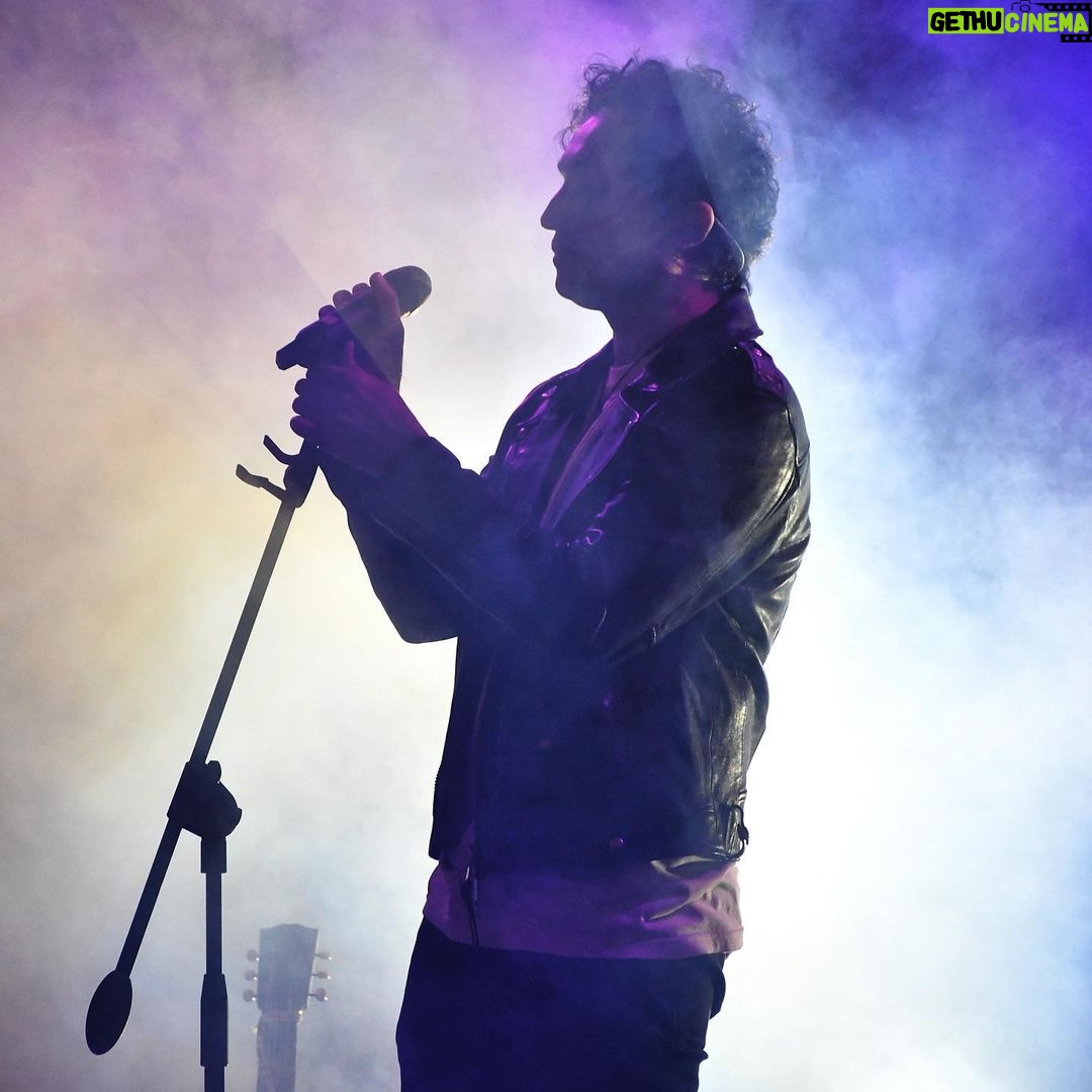 Nikhil D'Souza Instagram - I love what I do. I really do. Thank you guys for letting me do it. There’s too many Do’s in this caption. Photos by @capturerbeau Gig: @iitbombay.moodi / 27th Dec ‘22 (Other band members not seen in these photos are @ox7gen @nate08music @crehyl @chinmayharshe and big thanks @hrishiiravi for the fab lighting work)