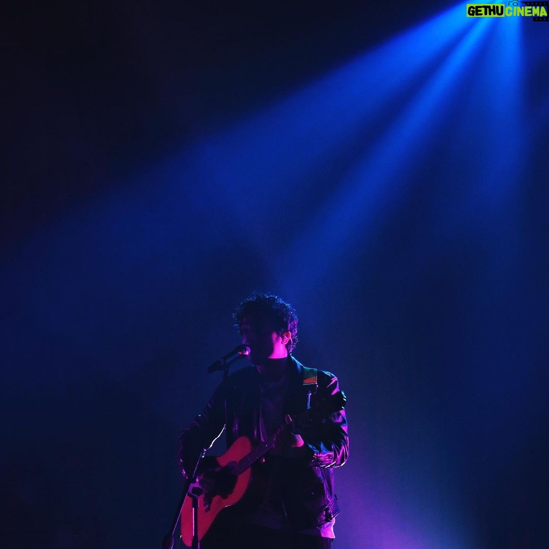Nikhil D'Souza Instagram - I love what I do. I really do. Thank you guys for letting me do it. There’s too many Do’s in this caption. Photos by @capturerbeau Gig: @iitbombay.moodi / 27th Dec ‘22 (Other band members not seen in these photos are @ox7gen @nate08music @crehyl @chinmayharshe and big thanks @hrishiiravi for the fab lighting work)