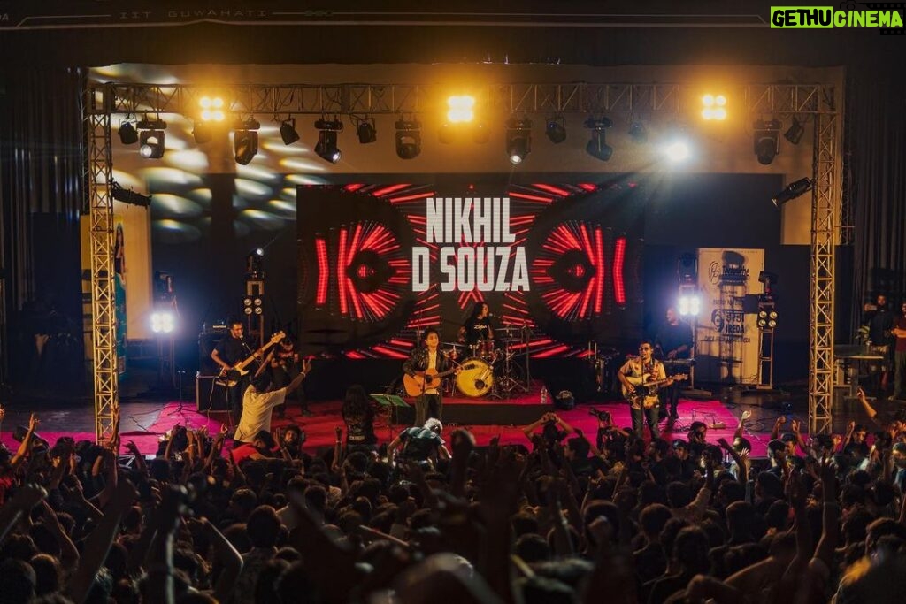 Nikhil D'Souza Instagram - What a wonderful night @techniche_iitguwahati .. You guys were on 🔥 - - - Photos 1-4 and 7 courtesy of @priyangshu_sv @alchemypixels / Photos 5 and 6 taken by our very own @bevenf (keys) and @ox7gen (drums) respectively