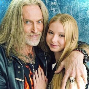 Nikita Dzhigurda Instagram - Фейки,
разговоры, сплетни
не разрушат тот уют,
где Любовь, Семья и Дети
дарят Кайф и чувств салют!👁️❤️👁️

Спасибо Денису #denisred @blackstudio.info @blackstudio.photoday  за классную фотосессию!👍
#донбасс💪 #победа 
#маринаанисина #олимпийскаячемпионка #богиняанис @marinanisina #донецк❤️ #комполка #сид #комполка #сид #комбат #лётчик #юрьич 
@tarzan___official #шаман #shaman #CBO @pantovanatali # @volochkova_arty @shalyapin_official @pashaev.elman @olga_khayrullova @top_best_russia @mck_dessin @mikhail_grebenshchikov @lozayury @alibasov_nana @ivan_kuzminov_ @elena_galitsyna_  @milenadeynega  @sashashpakofficial @i.am.isa.m  alex_foto_2020 @sergeydzhigurda  @levan_todua @vlad_gunbin @otar.kushanashvili @evgenbordo @kseniya_shkoda @dr.mussurov @skripka.msk @detochka.1973 #михаилигнатов @kadetmusic @anton1177 @voronovlawyer
