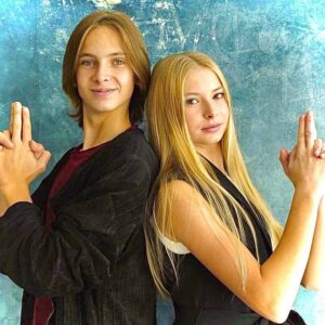 Nikita Dzhigurda Instagram - Фейки,
разговоры, сплетни
не разрушат тот уют,
где Любовь, Семья и Дети
дарят Кайф и чувств салют!👁️❤️👁️

Спасибо Денису #denisred @blackstudio.info @blackstudio.photoday  за классную фотосессию!👍
#донбасс💪 #победа 
#маринаанисина #олимпийскаячемпионка #богиняанис @marinanisina #донецк❤️ #комполка #сид #комполка #сид #комбат #лётчик #юрьич 
@tarzan___official #шаман #shaman #CBO @pantovanatali # @volochkova_arty @shalyapin_official @pashaev.elman @olga_khayrullova @top_best_russia @mck_dessin @mikhail_grebenshchikov @lozayury @alibasov_nana @ivan_kuzminov_ @elena_galitsyna_  @milenadeynega  @sashashpakofficial @i.am.isa.m  alex_foto_2020 @sergeydzhigurda  @levan_todua @vlad_gunbin @otar.kushanashvili @evgenbordo @kseniya_shkoda @dr.mussurov @skripka.msk @detochka.1973 #михаилигнатов @kadetmusic @anton1177 @voronovlawyer