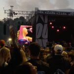Nikita Uggla Instagram - Summering av helgen! Många ställen back 2 back. Feta outfits. Jag och Bea insåg att vi skulle få extremt obehagliga barn tillsammans. God mat! 🥂 en härlig P-bot. Konserter och regn ♥️