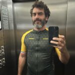 Nikolas Antunes Instagram - RGs dos dias de passeio e treino de bike speed pelas praias da zona oeste carioca e restinga da marambaia, quanta exuberância de natureza divina, coisa muita fina 🍀 fotos do @elciojrfoconoesporte ⚡️obrigado @davidjunior 👏🏽
