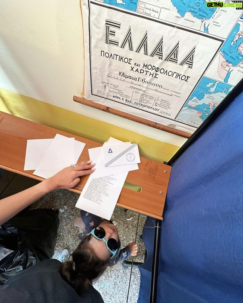 Nikoletta Ralli Instagram - Κυριακή (των εκλογών) στο χωριό 🏡 #elections Πλατανος ΑΧΑΙΑΣ