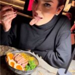 Nikoletta Ralli Instagram - Το πιο όμορφο και «νόστιμο» μαγαζί στο κέντρο της Αθήνας @izakaya_athens 🏮 #foodie #downtown Izakaya