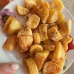 Nikoletta Ralli Instagram - Νομίζω (είμαι σίγουρη) ότι η Κρήτη έχει την καλύτερη κουζίνα, στην Ελλάδα 🇬🇷♥️ Εσείς σε ποια πόλη, νησί, χωριό, έχετε φάει αξέχαστα; Chaniá, Greece
