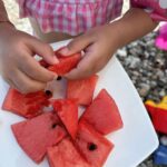 Nikoletta Ralli Instagram - Τι τρώμε στην παραλία #part1 ♥️🍉 Παραλία Πλατάνου