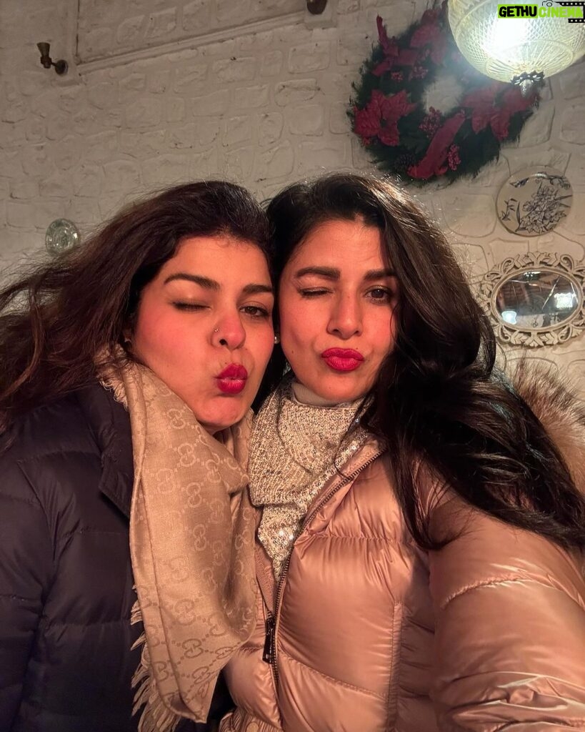 Nimrat Kaur Instagram - Put on a red lip, combed my safari hair, blinged up with a sparkly scarf!! Wishing you all a very very veryyyyy happy new year from me and mine to you and yours!!! Smiles, pouts, the greatest adventures and the best of love and luck this coming New Year 🥂♥🍀 #happynewyear #happy2024 #loveandlight Deep Jungle