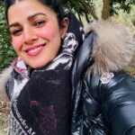 Nimrat Kaur Instagram - 🐯 ki khoj main jungle mil gaya…🍀♾️ #junglelife #safarisayings #wildheart #yearendritual #seekthetigerfindthejungle #shotoniphone15promax #BharatKiNimrat Jim Corbett National park, Nainitaal