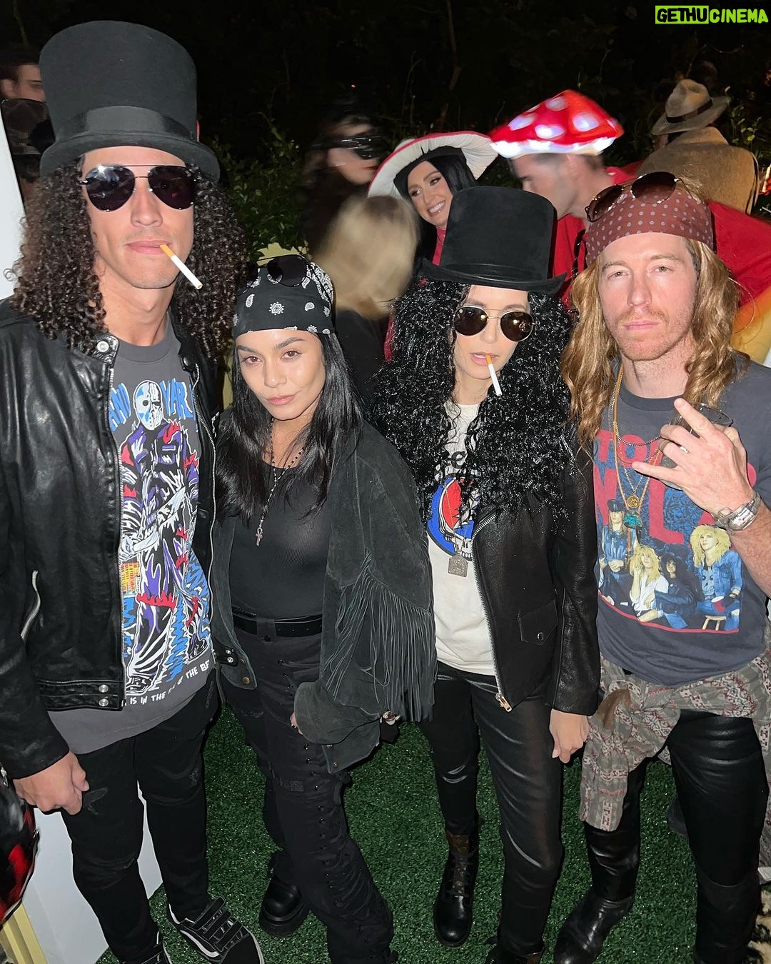 Nina Dobrev Instagram - (Almost) November Rain 🌧️🎸 #happyhalloween #gunsnroses