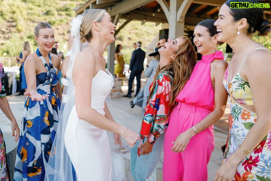Nina Dobrev Instagram - more from @arielle and @mattcutshall ‘s magical wedding!!!! 🥰🥰🥰🥰🥰 #tbt