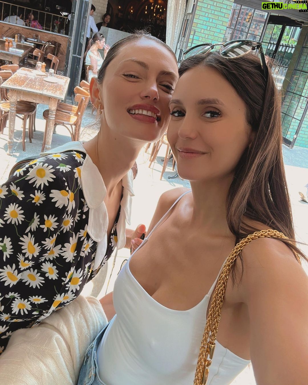 Nina Dobrev Instagram - Girlz nightz out #whoruntheworld