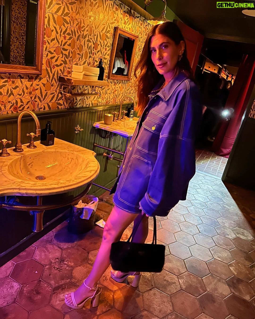Nina Dobrev Instagram - Girlz nightz out #whoruntheworld