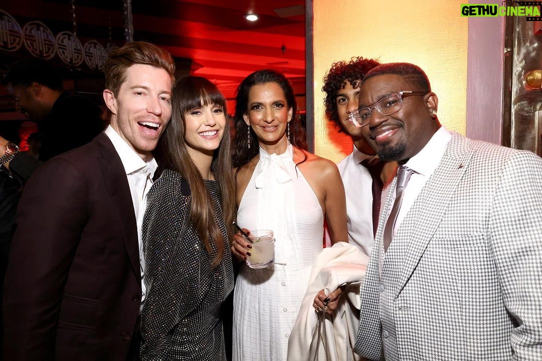 Nina Dobrev Instagram - Red hot on the red carpet. My heart is so happy. Love this new family ♥️ #TheOutlaws July 7th on @netflix