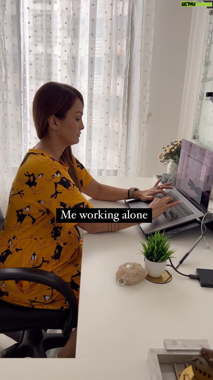 Nisha Rawal Instagram - ♥️ Do u relate? . . . . Pls 🚫 repost without permission!