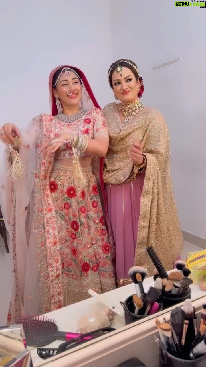 Nisha Rawal Instagram - Just 2 girls killing time in green room between the shots.. you can’t expect them to sit still can you ! #greenroom #dairies #bts . . . . . . . . #dance #instagood #festival #wedding #dress #celebrations #india #indianwedding