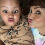 Nisha Rawal Instagram - ♥️ Main aur meri mumma aksar yeh baatein karte hain 😛 Mumbai, Maharashtra