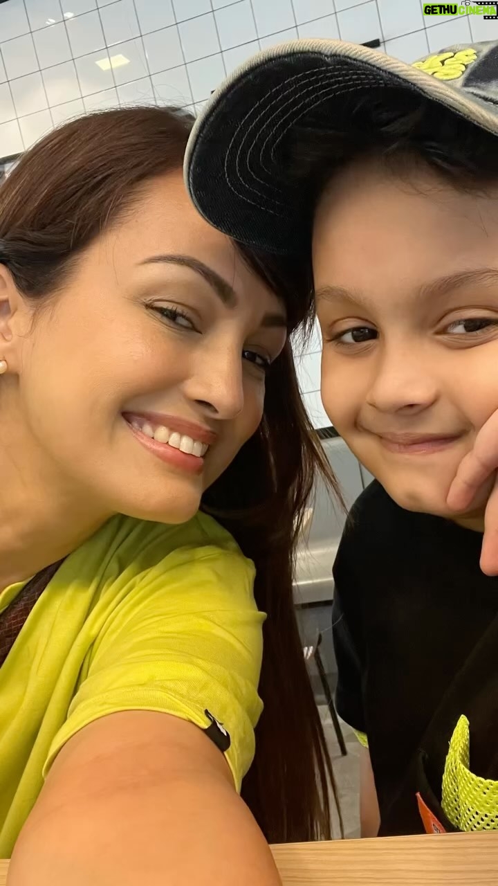 Nisha Rawal Instagram - ♥️ Have been MIA from social media coz… There was a time when it wasn’t a race & we would post without thinking and now there’s so much thinking we need social media detox! As much as it has given me an opportunity to connect with so many amazing people on this planet and has allowed me to make a difference in my own way and leave back a lot for me to remember, it is also exhausting to keep up with the ever-changing algorithm and competition for Instagram-perfect grids! Going through a few life-events at the moment and focusing on the mental and physical health of me and my family! Until then will post on and off without worrying about the 7-second-Reels, trending audios, GRWM and cutthroat edits 😋 The only way to detox is to not leave & just stay and cleanse ♥️ #NoFilter #NoPressure #JustSimplifying