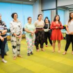 Nisha Rawal Instagram - 👑Our hearts are full with love and gratitude for all those who supported us in making our first meetup a super success! We hosted a fitness jam earlier this week at YKBI Andheri which was attended by over 20 metamoms, mombloggers and celebrity guests. Our list of Thank yous is long but rightly deserved for these people: First of all, thank you to our boss lady @missnisharawal for being the most gracious host and ensuring an impeccable experience for everyone. Special thanks to our community mentor @avantika.says for managing the event with perfection and @anamikasinghphotography for the digital activation. A huge thank you to our celebrity guest @vahbz for being a part of our jam. Your support means a lot! A big big thank you to our partners @kalaripayatturhea @enginebrand.in @smilecouturebydrparampreet @cottoncandyeventz @brewingnotescoffee @terra.co.in and the amazing homechefs organised by our first momchamp @neetu.somani @kanishka_810 @layeredinloveee @ rakshitashukla_2 @konfection_konnection_ @kanta vaid It wouldn't have been possible without support of our fab venue partner @ykbi_andherii Last but not the least to all the attendees for taking time out to be a part of this. Looking forward for more such events! #metamomsevent #metamomsmeetup