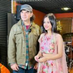 Nitanshi Goel Instagram - I’m LIVING A DREAM! 🤍🍁✨ Have always been a huge fan of @mohitchauhanofficial Sir’s voice✨ From listening his songs daily to Starring in the music video..Such a surreal feeling it is🧿✨ Here’s one more ✅ on my bucket list Watch my new music video ‘Hum Mile Hain Jahan’ on @indiaindependent.iimusic ‘s YouTube channel and shower your love and blessings ♥️ Singer: Mohit Chauhan: @mohitchauhanofficial Featuring: Nitanshi Goel: @nitanshigoelofficial Mrinal Dutt: @crimrinal @danishrenzu @renzumusic @sspillai @taherhusseinn @mirfaizah06 @misbahaliproductions @yasminqurash @makeupbyaayesha @atrubah_farooq @tafazulmattoo @bhatshahnawaz @waleed_shabir @mitra.tinni @hany20130 @nubecirrus @tul_palav @tromboocrafts @renzufilmscasting @chaijaai @rajibdroychowdhury #hummilethejahan #musicvideo #nitanshigoel #mohitchauhan #nitanshi #nitz #kashmir Nitanshi Goel , trending , Bollywood , actor