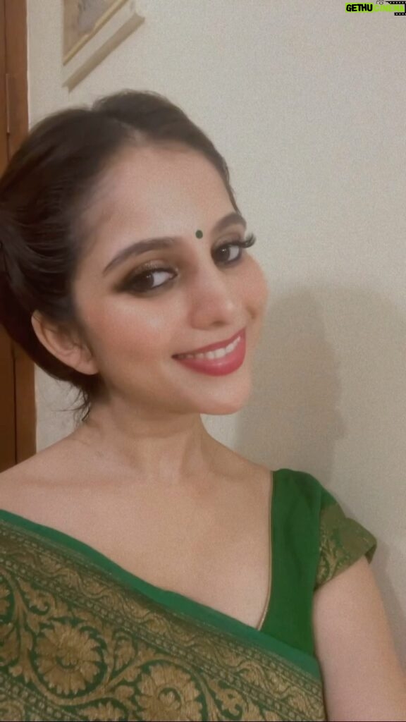 Niveditha Gowda Instagram - Flaunting my lash extensions from @cosmiclashesandnails ♥️ #nivedithagowda