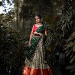 Niveditha Gowda Instagram - @niveditha__gowda Outfit: @anthariya_ MUA: @prashanthmakeover Accessories : @velvetboxby Location : @livingreenstudio #fineartportrait #aesthetic #portraiture Bangalore, India