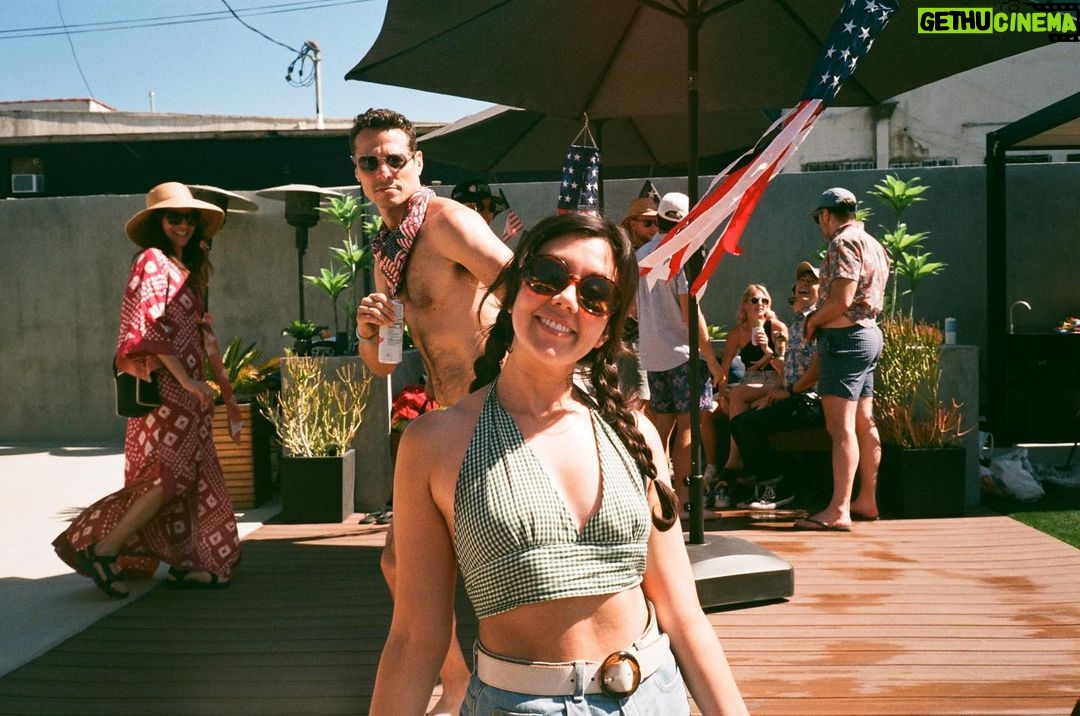 Noël Wells Instagram - the good old days #35mm