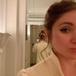 Noël Wells Instagram - 🕰☁️🌃✌🏻❤️