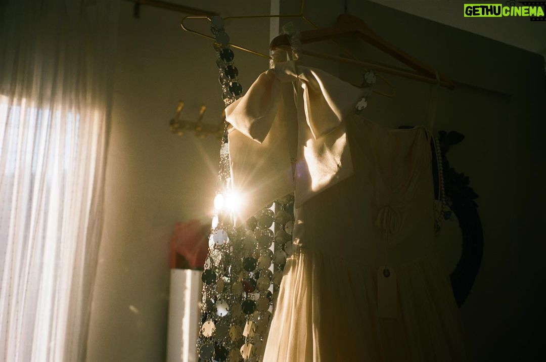 Noël Wells Instagram - views from my eyes in no particular order #35mm