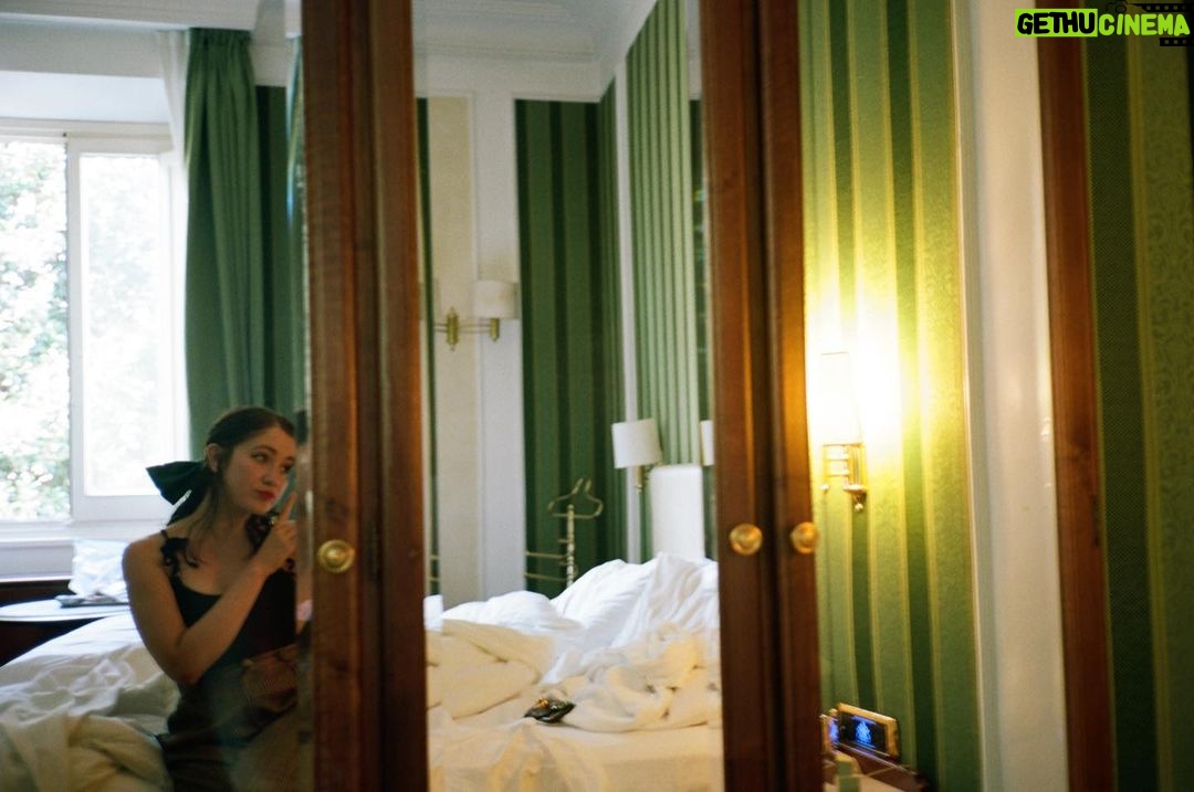 Noël Wells Instagram - views from my eyes in no particular order #35mm