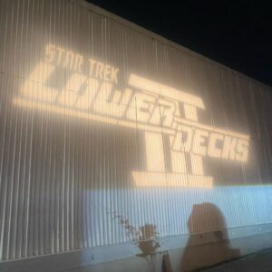 Noël Wells Instagram - First episode of Star Trek: Lower Decks season 3 is now available on @paramountplus. Here are just a couple pics I snapped at our premiere. thanks art and entertainment.

And thanks to @danielepiersonsbeauty and @erikavanessa for doing my hair and makeup for the event. 

@startrekonpplus @startrek #startreklowerdecks