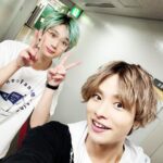 Nobuhiko Okamoto Instagram - 🦒推しの方おまたせしました #生息地が廊下のボイスモンスター #ボイモンゲットしました #目を離すといません #昨日の帰りも俺とほずみんの間にいたはずなのにいつのまにか消えて帰宅してました #ほずみんと2人でいつ消えたのか不思議がる #※幻のボイモン。虚な目で見てきたり大声を発したりするが心優しいボイモン。神谷博士の研究によると最近は面白くなっている。