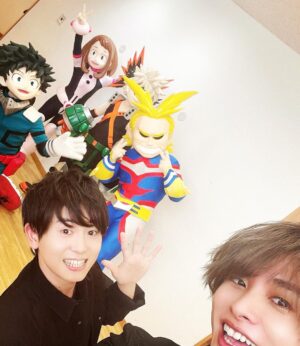Nobuhiko Okamoto Instagram - オーケストラって最高やんね
#林ゆうきさんのサウンド素晴らしい
#キャラクターたちがランニングマンしてました
#かっちゃんもやってたんすよ
#袖でずっと語彙力皆無の反応してました
#最後はだいきくんと林さんとワチャワチャ
#デクの頭はもはやトゲ付きハンマー
#1番強い武器になります
#かっちゃんがオールマイトによって目線をいれられるミラクル