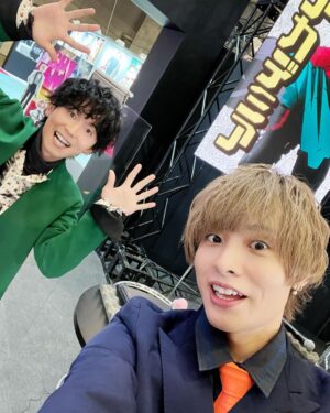 Nobuhiko Okamoto Instagram - ヒロアカありがとうございました
#命を賭す声を聴いていたい大輝きゅん
#猛き想い声を聴いていたい梶きゅん
#暗く儚い声を聴いていたいうっちーきゅん
#芯が通る声を聞いていたい下野さんきゅん
#みんな素敵な役者たちで各々が境地にいますね
#え
#ちょっとまって 
#下野さん目死んでない！？
#これはダビアイズですね