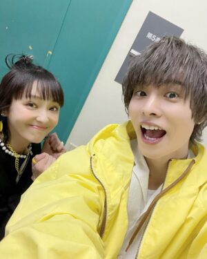 Nobuhiko Okamoto Instagram - 夜あそびありがとうございました

#イベントであってるのかもはや謎でしたが楽しかったです
#安元さんと月曜日のMCができて楽しかったです
#しょーたんのお尻とパインヘアーが可愛くて楽しかったです
#かいとくんのサービス精神を久々に浴びれて楽しかったです
#せきともさんのエネルギーとコメントが天才すぎて楽しかったです
#しゅーごくんの人格者ぶりを見れて楽しかったです
#森久保さんの安心感がはんぱなくて楽しかったです
#かねともさんはいつもパワフルでとにかく前向きで楽しかったです
#浪川さんは楽しかったです
#上坂選手に写真を撮ろうと言えない陰の者でした
#みなさん楽しかったですか？