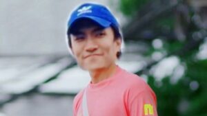 Noppharnach Chaiwimol Instagram - วันอังคาร=สีชมพู🩷 แฮร่! ใครๆก็เป็นฮีโร่นมชมพูแบบพี่หมอกได้🫡 ... เดินทางมีถึงอีพี3แล้วนะครับ รูปสุดท้ายขอขายของหน่อยนะฮะ  #lasttwilightseriesep3  รับชมได้ทาง youtube นะค้าบ 👉🌄