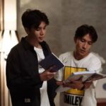 Noppharnach Chaiwimol Instagram - เอาหละเห็นฟีตแบคคนดูไปทางชอบและไปกับเราด้วยก็สบายใจไปหนึ่งหละ จากนี้ก็คงลุ้นกันต่อไปเรื่อย เข้าใจว่าซีรีส์ตัวเลือกของคนดูเยอะเหลือเกิน แต่อย่างน้อยถ้าใครเลือกเข้ามาดูเรื่องนี้แล้วไม่ผิดหวังก็ฝากบอกต่อด้วยก็จะขอบคุณมากๆเลยครับ และถ้าอยากพูดคุยก็ติดแท็กไว้นะฮะ ฟีดแบคของคนดูสำคัญต่อใจคนทำจริงๆฮะ 🤟 #lasttwilightseriesep1 #lasttwilightseries