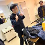 Norihiro Urai Instagram - M-1ツアーin郡山ありがとうございました！ #カバンの中にカバンを入れているのを見つかり井口さんに詰められる平井 #4時間かけて来て6分漫才して4時間かけて帰るさや香石井