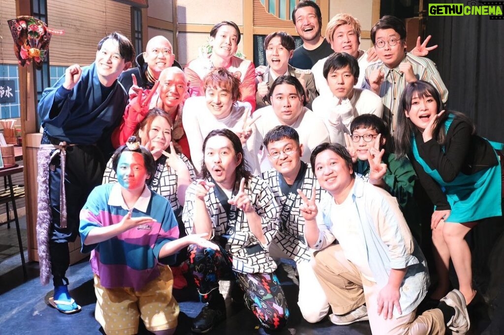 Norihiro Urai Instagram - 33喜劇でした！小西武蔵ありがとう #33喜劇 #同期で新喜劇 #小西武蔵 #お疲れ様でした