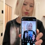Odd Instagram - 1,2,3 호텔 거울 사진 짱 잘나와 4. 학교 탈의실 퀄리티 5. 학교가 넘 이뿌다 6. Twin look 7. Bunny girl 8. 멀미파티 9. 멀미파티2 10. USC댄서들 최고..❤️ LA