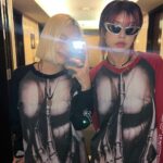 Odd Instagram - 1,2,3 호텔 거울 사진 짱 잘나와 4. 학교 탈의실 퀄리티 5. 학교가 넘 이뿌다 6. Twin look 7. Bunny girl 8. 멀미파티 9. 멀미파티2 10. USC댄서들 최고..❤️ LA