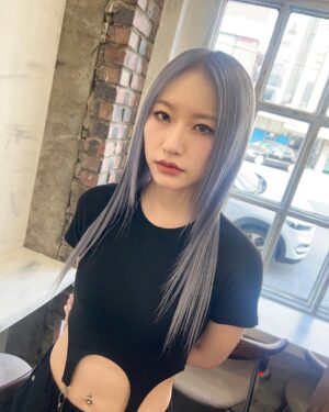 Odd Instagram - Let’s together summer💜
나만 여름 기다려?-?
@mascene_sodam