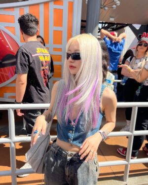 Odd Instagram - I love LA…💕
LA에서도 @mascene_sodam 🦄