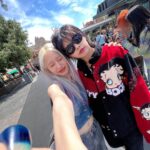 Odd Instagram - I love LA…💕 LA에서도 @mascene_sodam 🦄 Disneyland