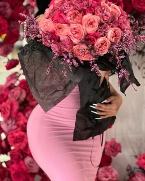Offset Instagram - Happy anniversary my beautiful Gorgeous Pretty Wife. Since I met you I grown to become a better man no matter what you have my back and I can trust you with my life blessed to have a loyal strong woman on my side…you blessed me with beautiful kids you are my safe place in this crazy world 🌎 you believe in me more than I do sometimes… I couldn’t imagine a life without you….. we gone continue life together I LOVE YOU ❤️