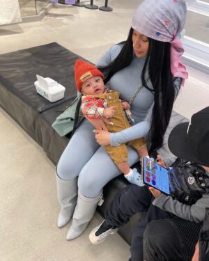 Offset Instagram - Happy Mother’s Day my beautiful wife such a great mother you went against everything for our babies and still was able to balance it all out! I love you 4ever and 4L