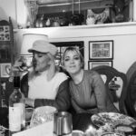 Olivia Collins Instagram - Crónicas de un fin de año súper tranquilo y diferente, con cena casera deliciosisima e improvisada y sin estrés (más que mi nieto robándose todo el queso 🧀 todo el tiempo 🫕), con frío rico y aire fresquísimo, al pie de un sauce que enmarcaba la luna y con el Pacífico del otro lado y los fuegos artificiales 🎆 justo encima 🥹 wow, solo… wow! 🫶🏼 gracias #vancouver, gracias vida! ❤️‍🔥 HAPPY NEW YEAR! 🎊 #vidacollins #nye #nochevieja #cabada #vacaciones Kitsilano Beach