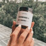 Olivia Collins Instagram - Ya se la saben mis amores 🍄✨ De mis secretos más compartidos, los adaptógenos de @atomicsapiens para que el cuerpo tenga lo necesario para funcionar en su mejor capacidad 💪🏻🤩🎥 No olviden usar el código ELIXIRCOLLINS para obtener un descuento en su compra 🛒 #OliviaCollins #adaptogenos #tip #salud #hongos #atomicsapiens #cordyceps Mexico City, Mexico
